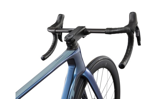 Велосипед Giant Propel Advanced Pro 0 Di2 2025