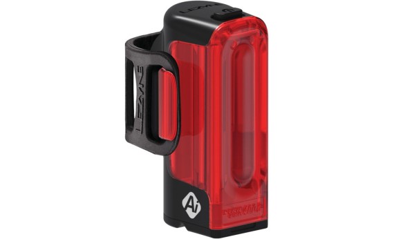 Задняя фара LEZYNE STRIP PRO Ai ALERT 400+ REAR 