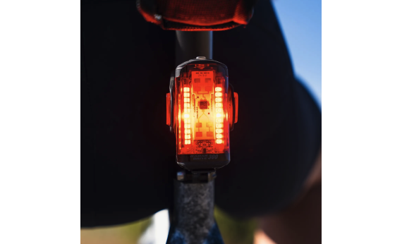 Задняя мигалка с радаром приближения автомобиля LEZYNE DRIVE REAR