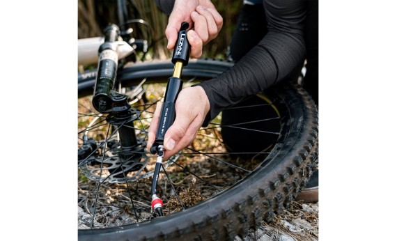 Ручний насос Lezyne CLIK DRIVE HV