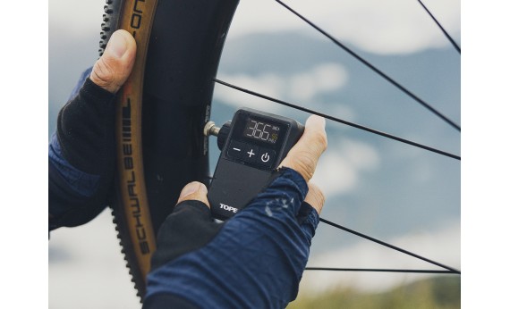 Насос электр Topeak E-Booster Digital Mini